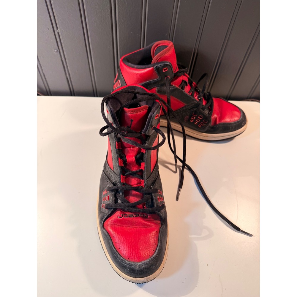 Jordan SC-3 Black Red Bred High Top Basketball Shoes 372304-020 Mens 7.5